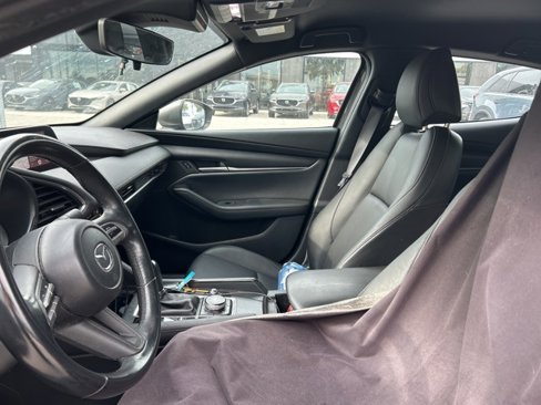 Used 2021 MAZDA MAZDA3 s image 9