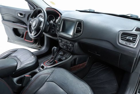 Used 2017 Jeep Compass Trailhawk w/ Leather Interior Group image 35