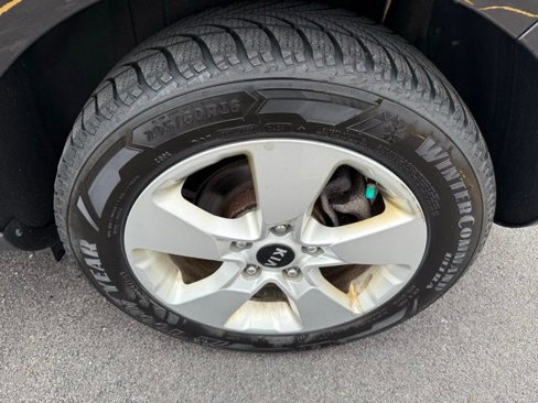 Used 2019 Kia Soul image 32