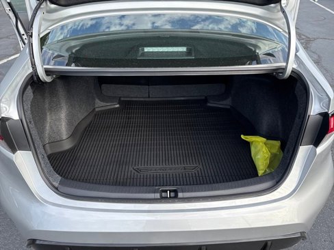 New 2025 Toyota Corolla SE image 22