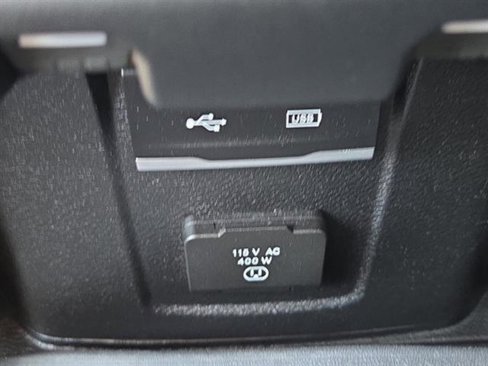 Used 2020 Jeep Gladiator Overland image 27
