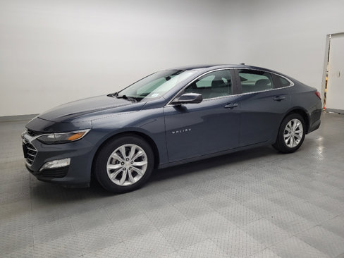 Used 2020 Chevrolet Malibu LT image 2