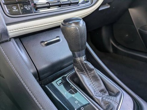 Used 2017 Toyota Corolla iM image 12