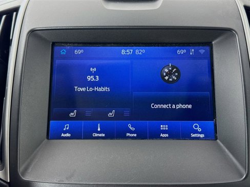 Used 2020 Ford Edge SEL image 14