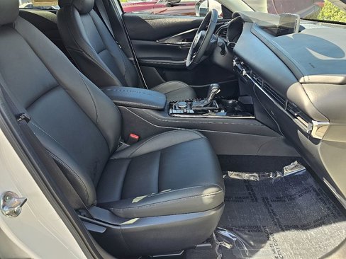 Certified 2025 MAZDA CX-30 AWD 2.5 S w/ Preferred Package image 17