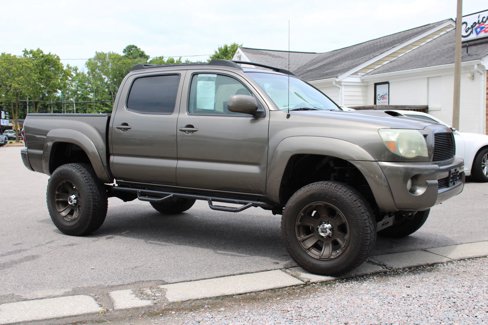 Used 2010 Toyota Tacoma 4x4 Double Cab w/ TRD Sport Pkg image 10