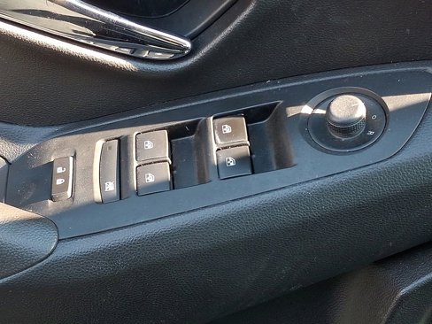 Used 2020 Chevrolet Trax LS w/ Tint and Cruise Package image 21