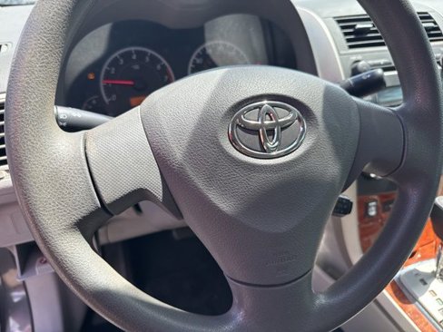 Used 2009 Toyota Corolla XLE image 12