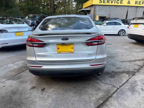 Used 2019 Ford Fusion SE w/ Equipment Group 151A image 6