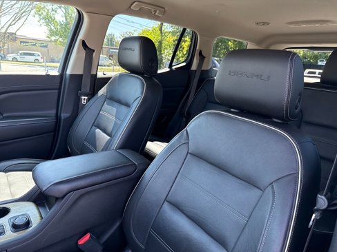 Used 2019 GMC Acadia Denali image 10
