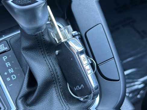 Used 2024 Kia Soul LX w/ LX Technology Package image 22