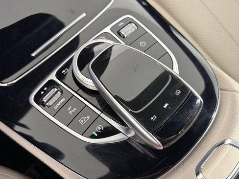 Used 2018 Mercedes-Benz E 300 image 33