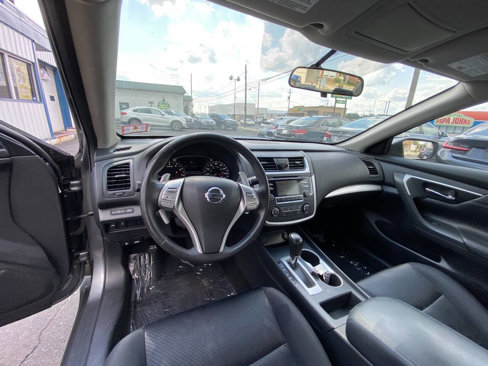 Used 2017 Nissan Altima 2.5 SR image 26