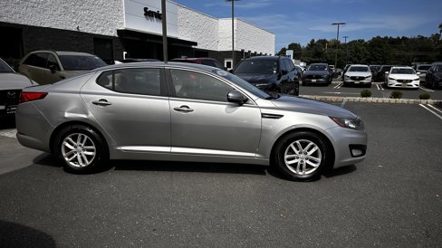 Used 2013 Kia Optima LX image 7