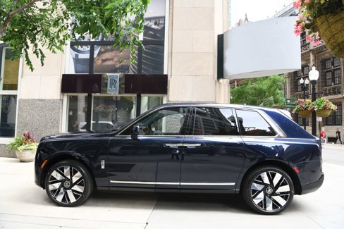 New 2025 Rolls-Royce Cullinan image 7