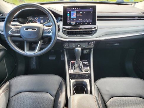Used 2022 Jeep Compass Limited image 21