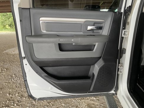 Used 2016 RAM 2500 Lone Star image 27