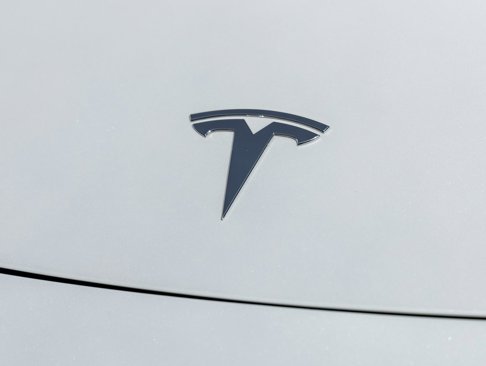 Used 2021 Tesla Model Y Long Range image 15
