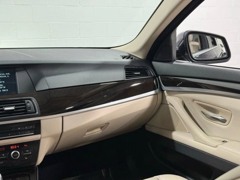 Used 2013 BMW 535i xDrive Sedan image 43