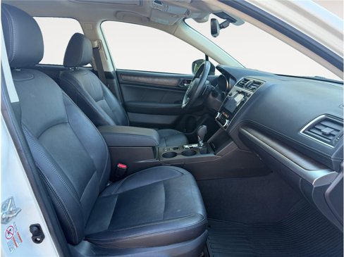 Used 2018 Subaru Outback 2.5i Limited image 15