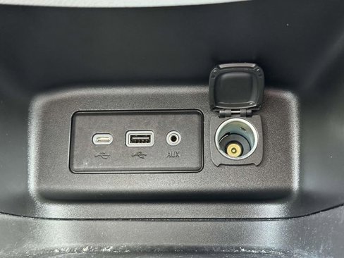 Used 2022 Chevrolet Equinox LT image 18