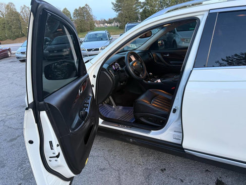 Used 2017 INFINITI QX50 2WD w/ Technology Package image 14