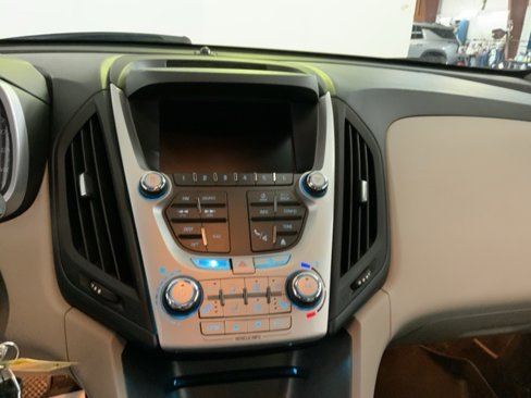 Used 2015 Chevrolet Equinox LTZ image 14