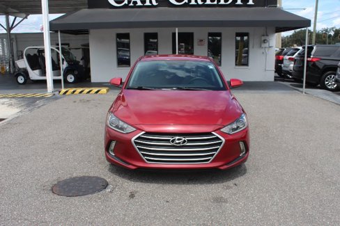 Used 2017 Hyundai Elantra SE image 2
