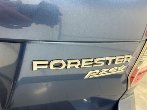 Used 2016 Subaru Forester 2.5i Limited w/ Popular Package #2 image 27