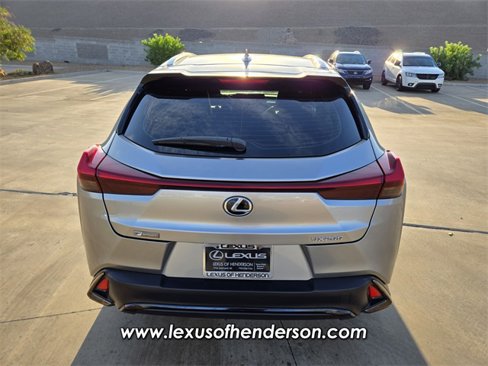 Used 2019 Lexus UX 200 F Sport image 6