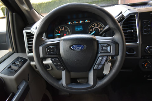 Used 2015 Ford F150 XLT image 14