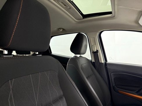 Used 2021 Ford EcoSport SE w/ SE Convenience Package image 36