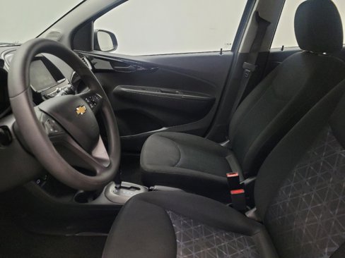 Used 2021 Chevrolet Spark LT image 17