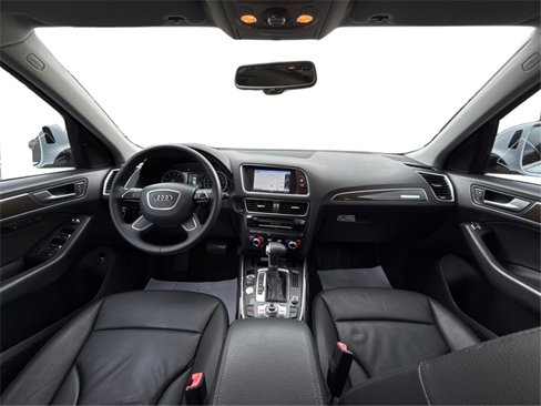 Used 2014 Audi Q5 2.0T Premium Plus w/ Premium Plus Package image 31