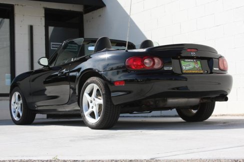 Used 2003 MAZDA MX-5 Miata LS image 11