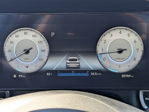 Used 2023 Hyundai Elantra SEL w/ Convenience Package image 11