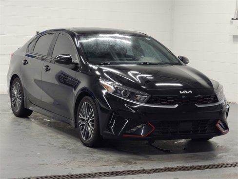 Used 2023 Kia Forte GT-Line w/ GT-Line Premium Package image 3