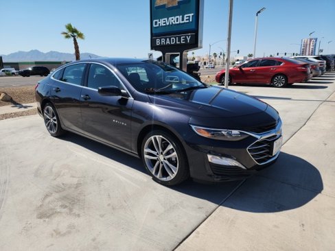 Used 2023 Chevrolet Malibu LT image 2