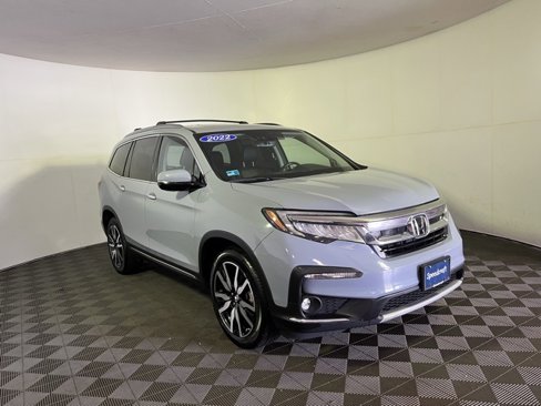 Used 2022 Honda Pilot Elite image 2