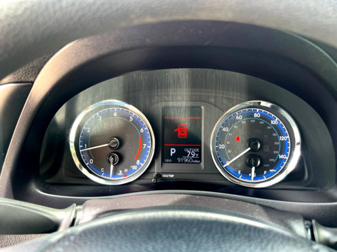 Used 2019 Toyota Corolla LE image 15