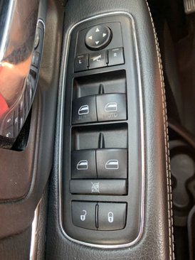 Used 2014 RAM 1500 Sport w/ Remote Start & Security Group image 29