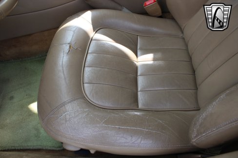 Used 1997 Jaguar XJ6 image 21