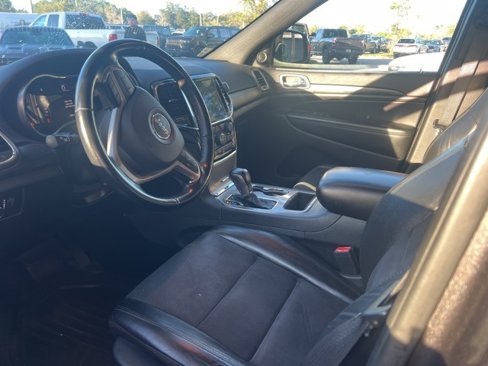 Used 2020 Jeep Grand Cherokee Altitude image 7