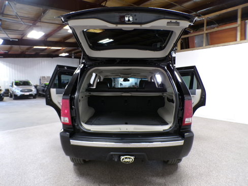 Used 2009 Jeep Grand Cherokee Limited image 13