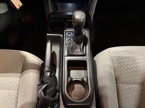 Used 2020 Toyota Tacoma SR image 22