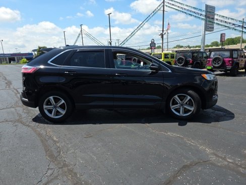 Used 2019 Ford Edge SEL image 7