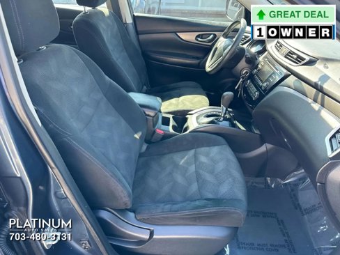 Used 2015 Nissan Rogue S image 16