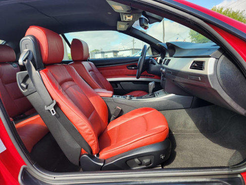 Used 2008 BMW 328i Convertible image 22