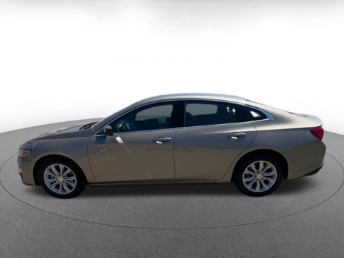 Used 2024 Chevrolet Malibu LT image 9