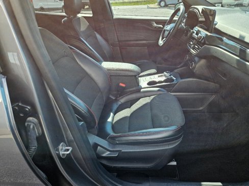 Used 2024 Ford Escape ST-Line image 14